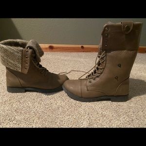 Ardene boots